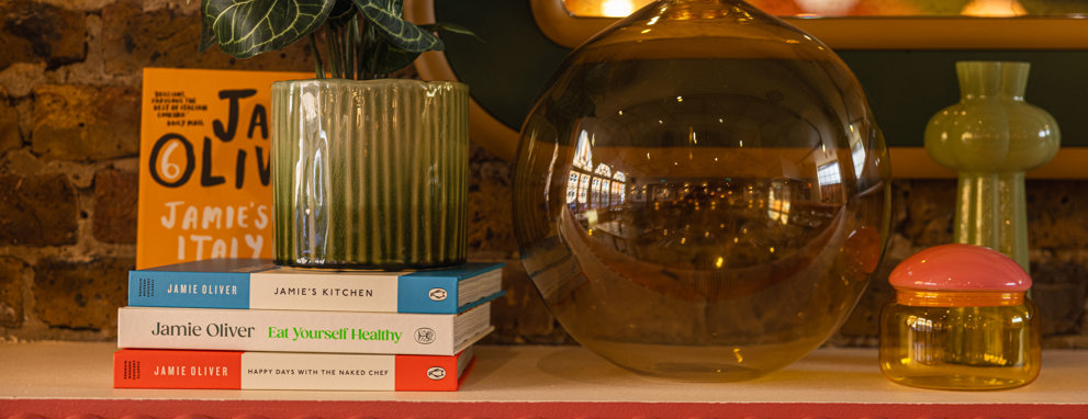 JN 260305 Jamies Italian 0487